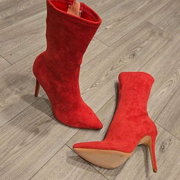 Olivia Ferguson Women's Elegant High Stiletto Heel Soft Faux Suede Boots sz 9 - Picture 10 of 14